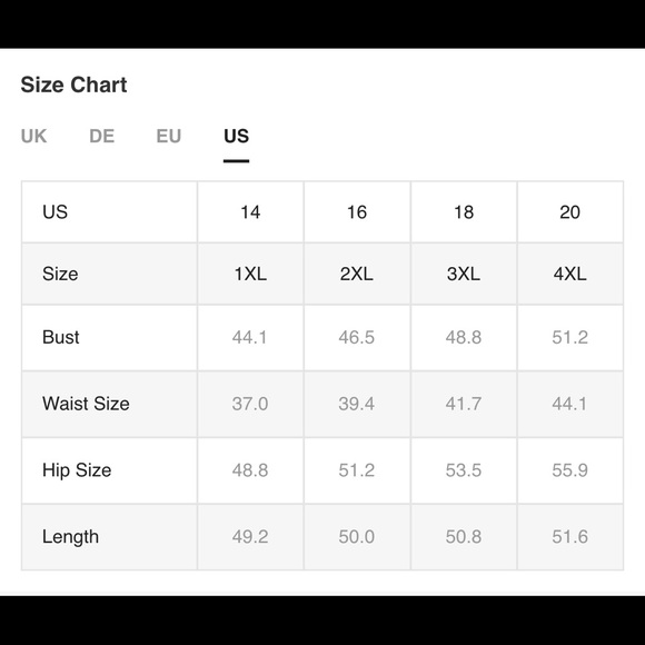 PLUS SIZE Breathtaking Floral Print Dress - Picture 3 of 5